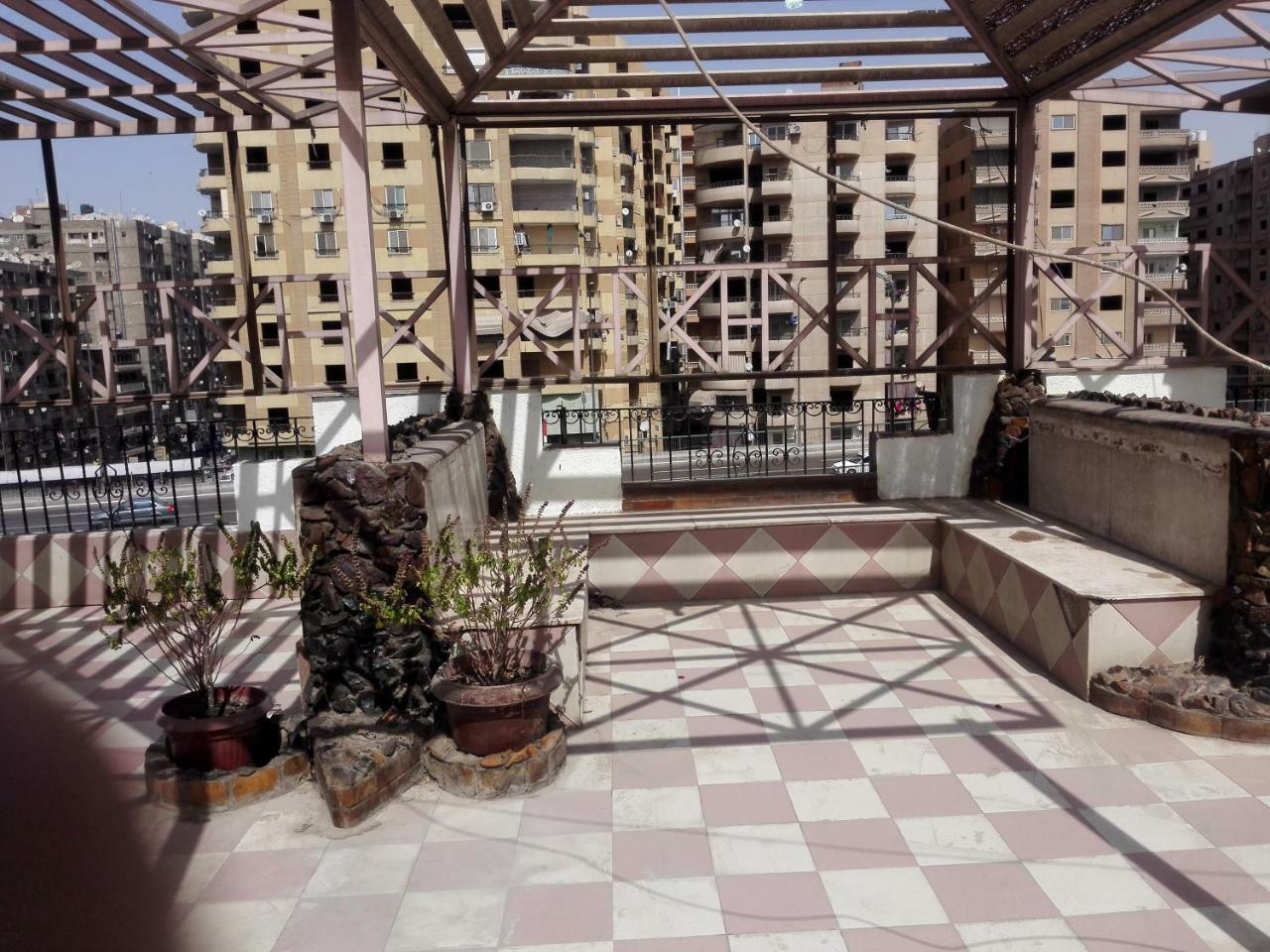 Royal Pyramids Hotel Kairó Kültér fotó