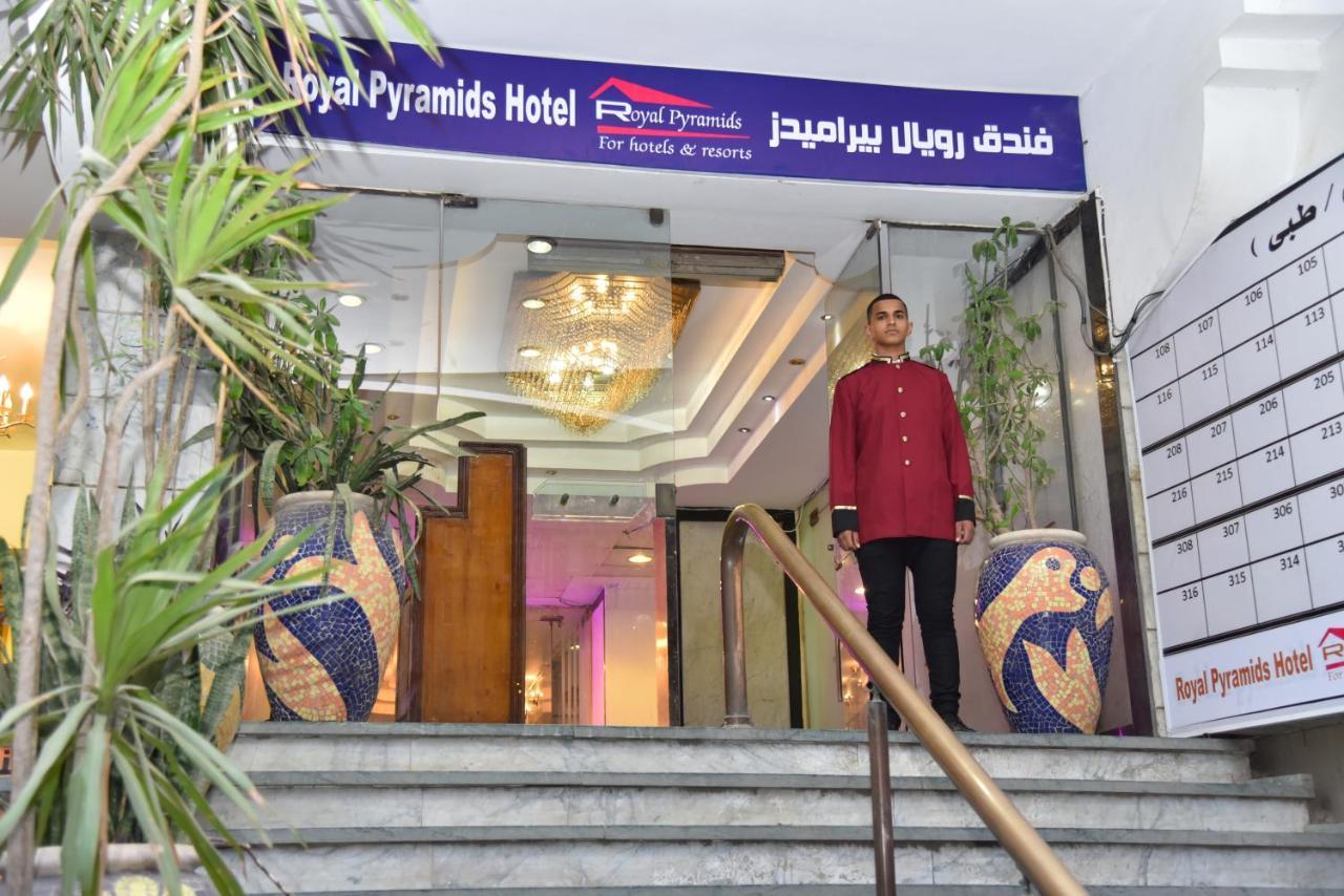Royal Pyramids Hotel Kairó Kültér fotó